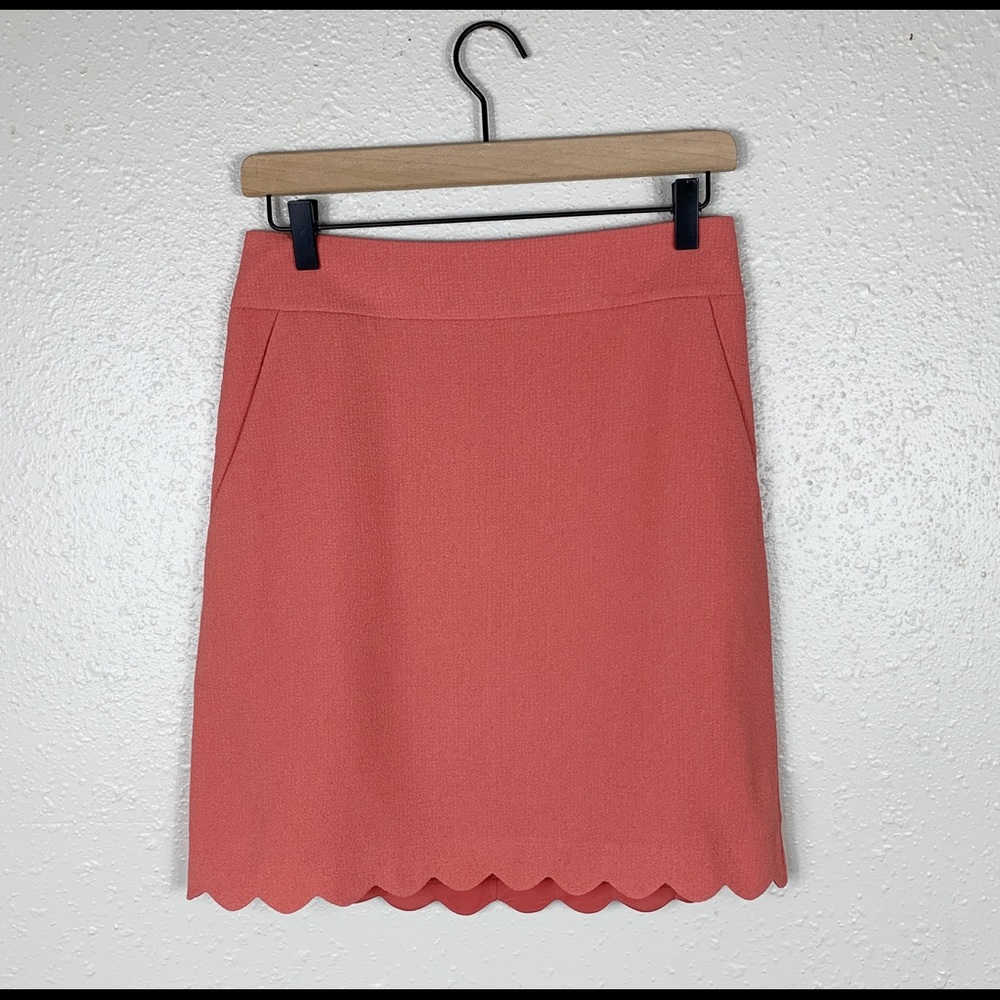 Ann Taylor scallop hem straight pencil skirt coral